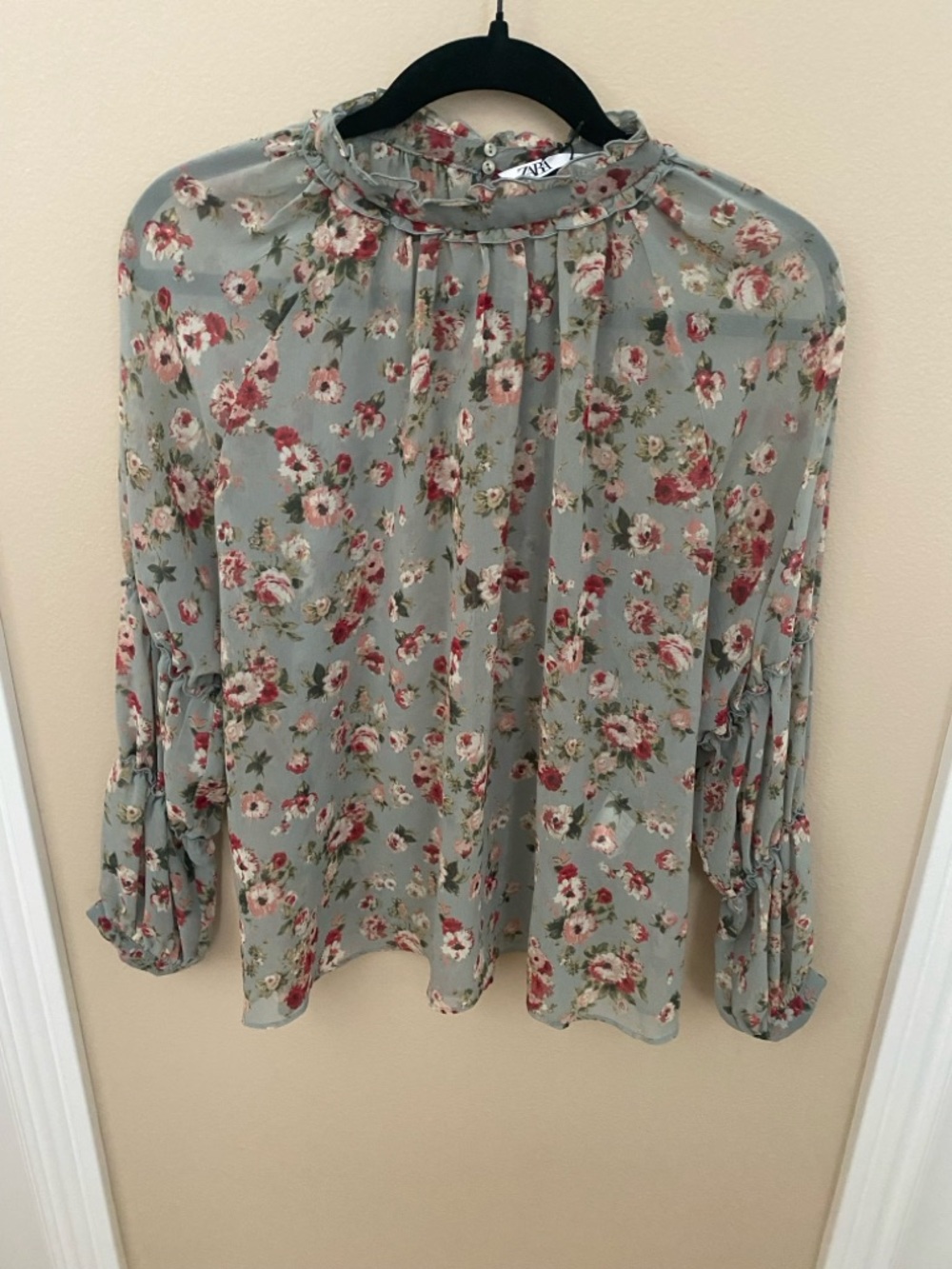 Zara Floral Long Sleeve Blouse